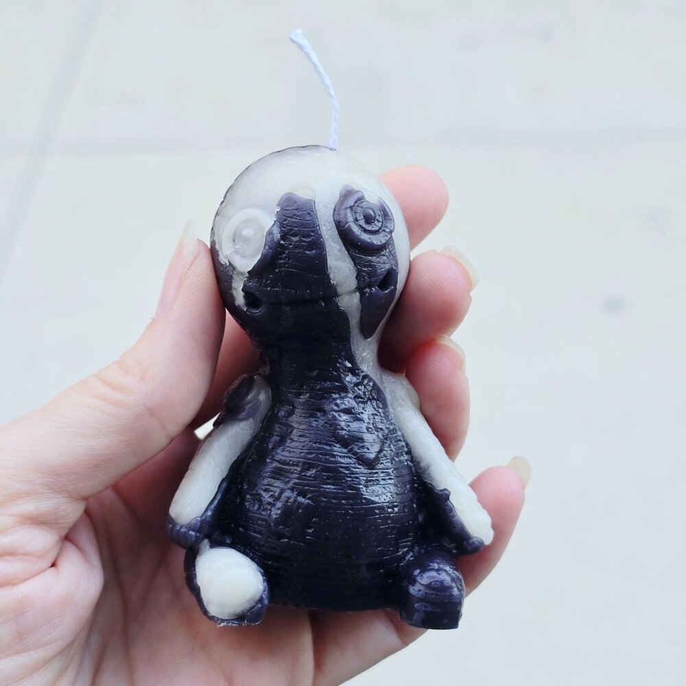 Handmade ✦ Voodoo Doll Candle ✦ Sculpted Soy Wax Spooky Collectible Scented NEW
